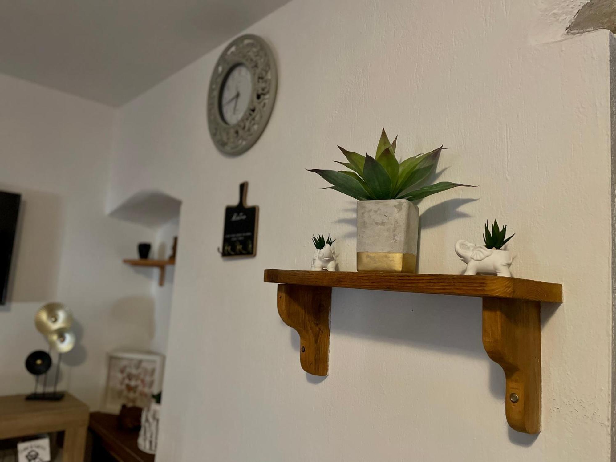 Apartmán La Torre Arnad Exteriér fotografie